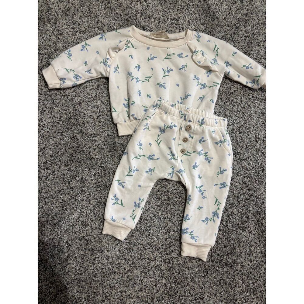 ❤️Jessica Simpson Baby Girl 2Piece Outfit 3/6M